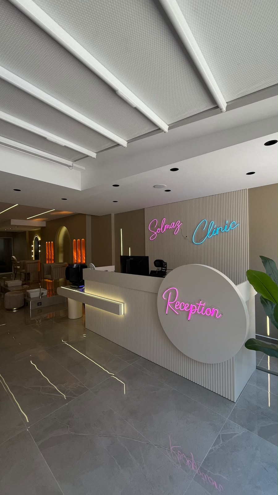 Solmaz Clinic İç Mekan